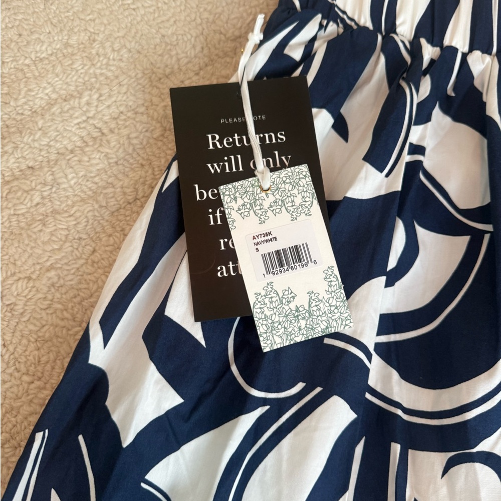 NWT Hyacinth House Navy & White Swirl Print Maxi Skirt - Tuckernuck - Picture 3 of 3